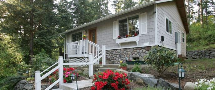 A Hidden Haven & Water Garden Cottages - Port Angeles - Edificio