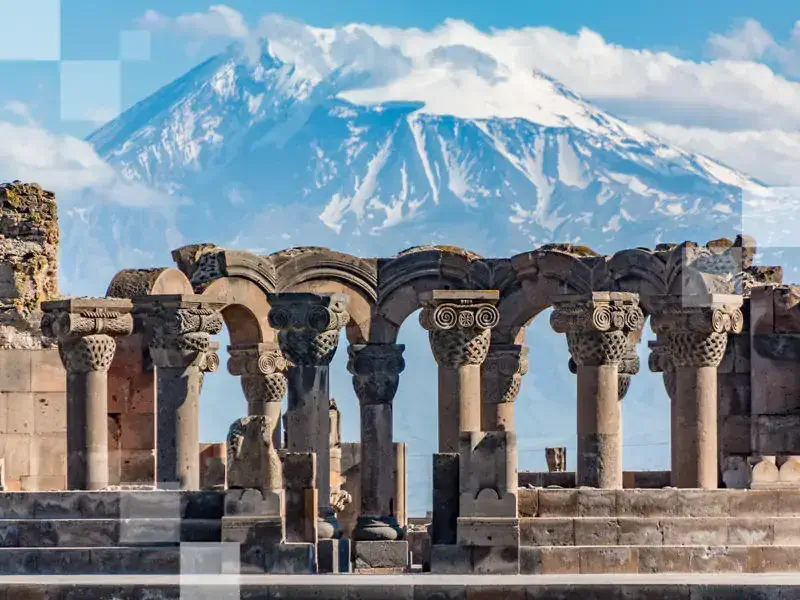 Rovine del tempio di Zvartnots a Yerevan, Armenia