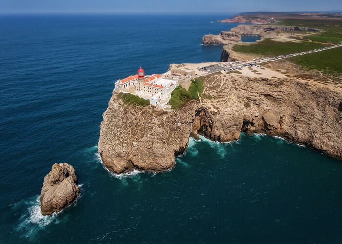 Sergio Stakhnyk/Shutterstock.com | Algarve, Portogallo - Capo di Saõ Vicente