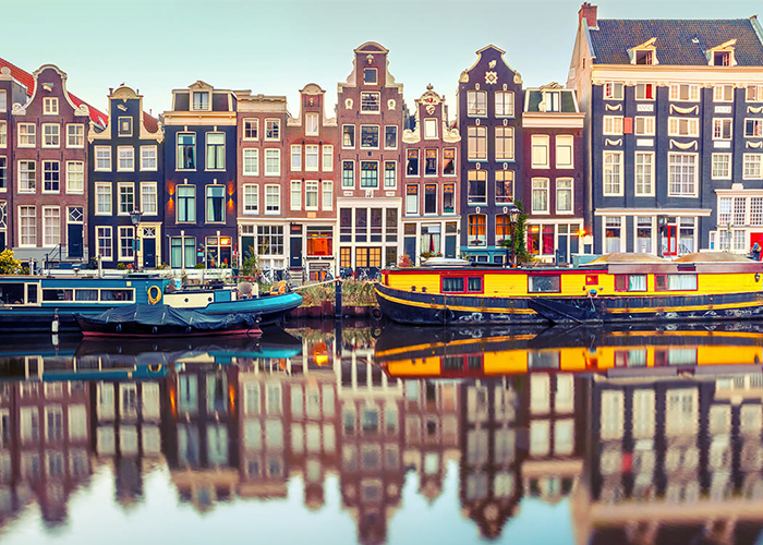 kavalenkava/Shutterstock.com | Amsterdam