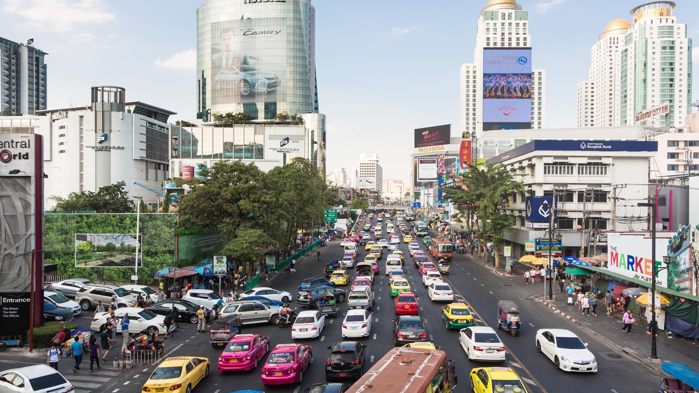 Auto a noleggio a Sukhumvit (Bangkok)