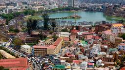 Trova voli in Prima classe per Antananarivo