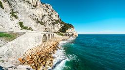 Elenchi di hotel a Finale Ligure