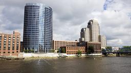 Trova voli economici da Roma per Grand Rapids