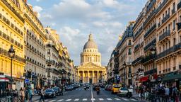 Trova voli low cost per Parigi