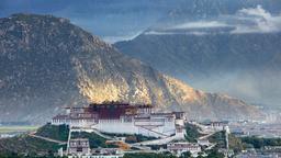 Elenchi di hotel a Lhasa