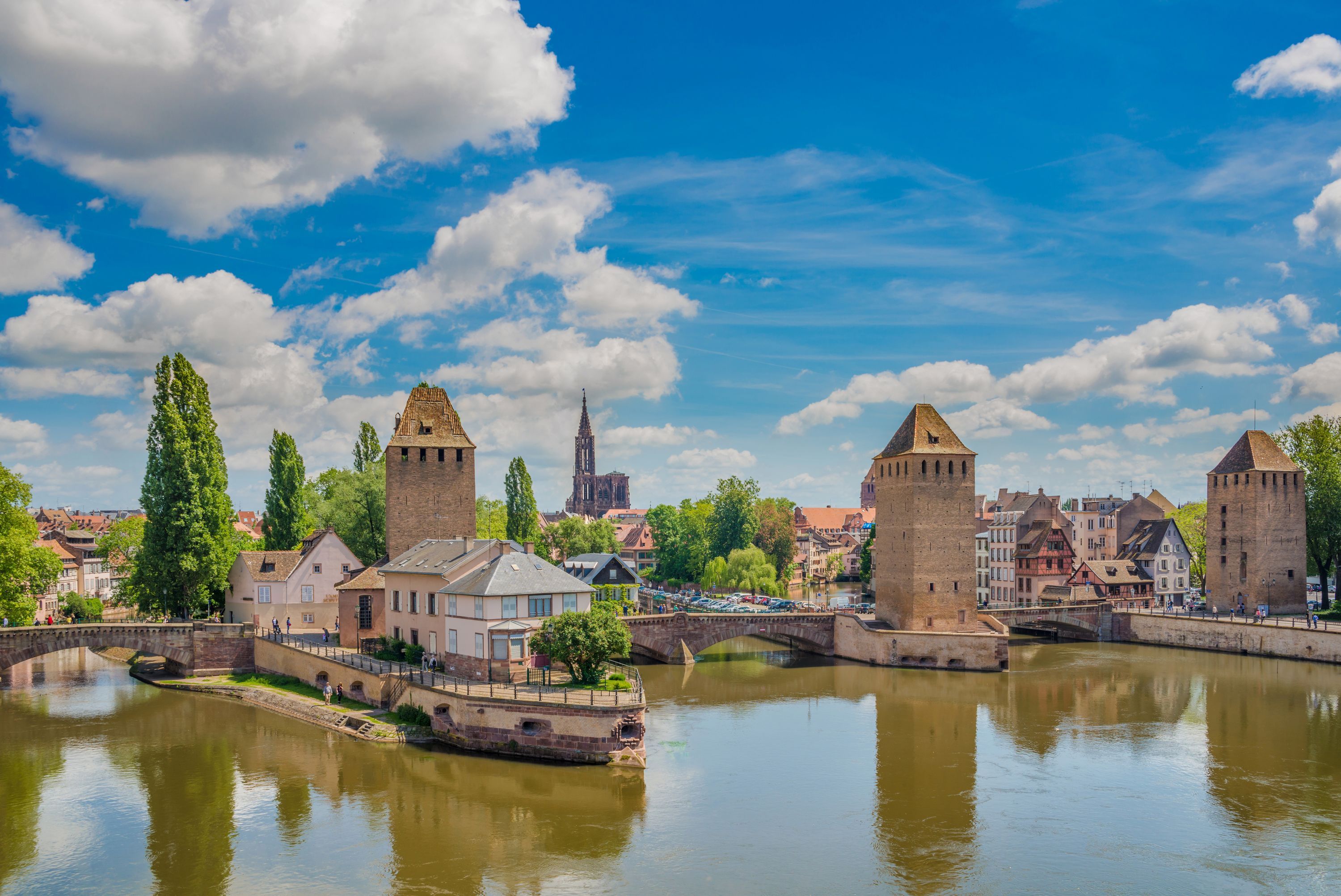 Trova voli low cost per Strasburgo