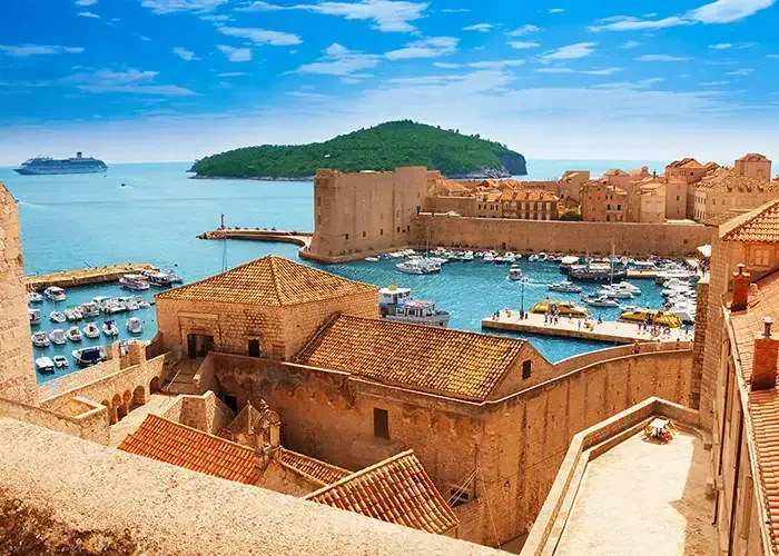 Sergey Novikov/Shutterstock.com | Dubrovnik