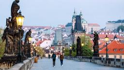 Trova voli low cost per Praga