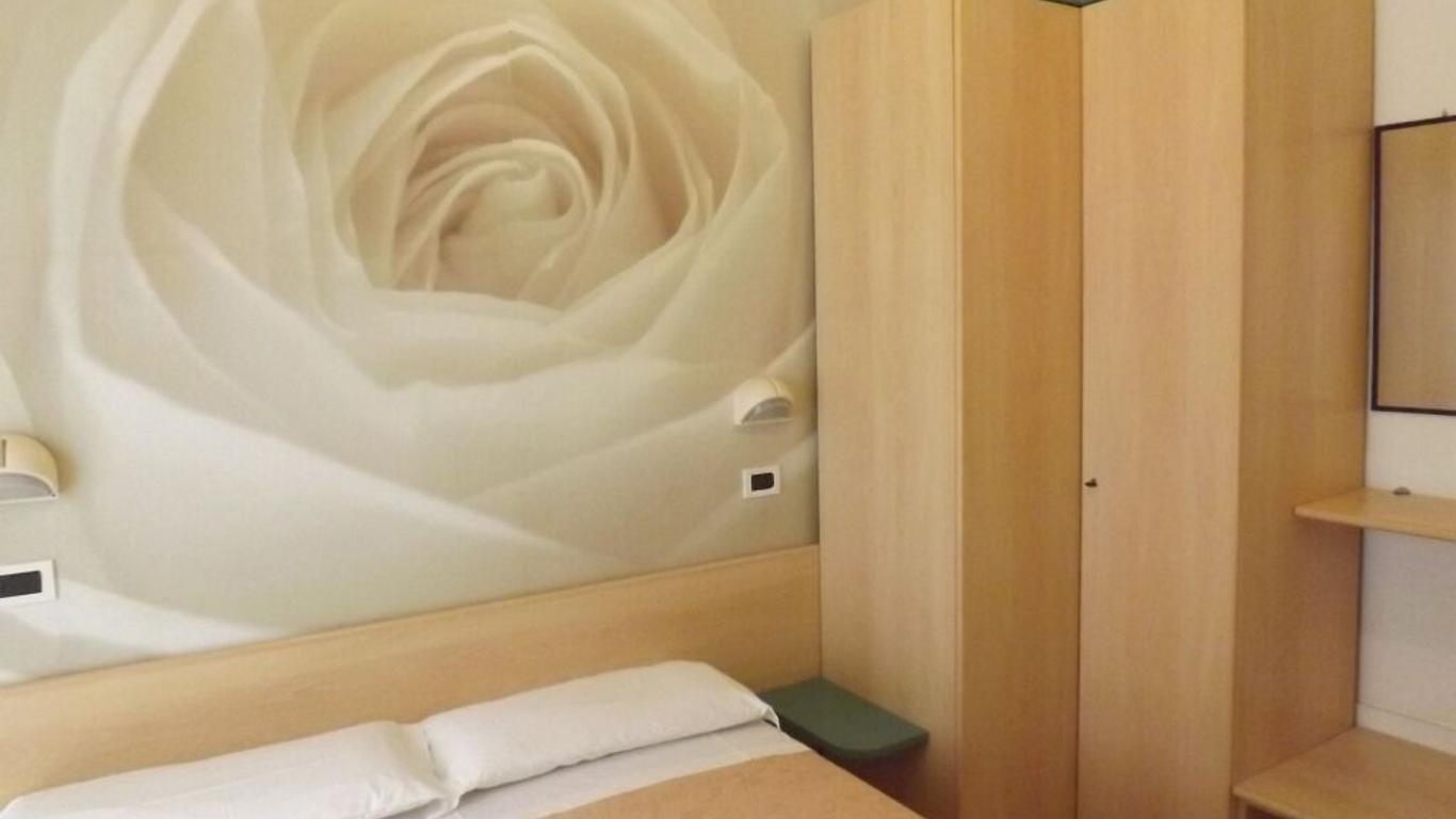 Hotel Edward