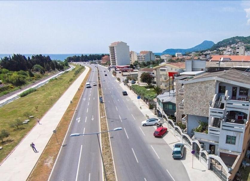 Vista esterna Foto