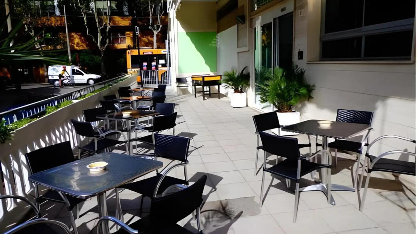 Hotel Santiago