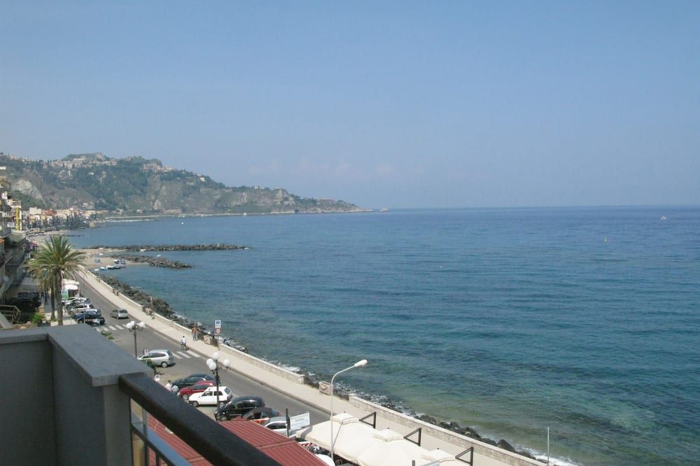Altro