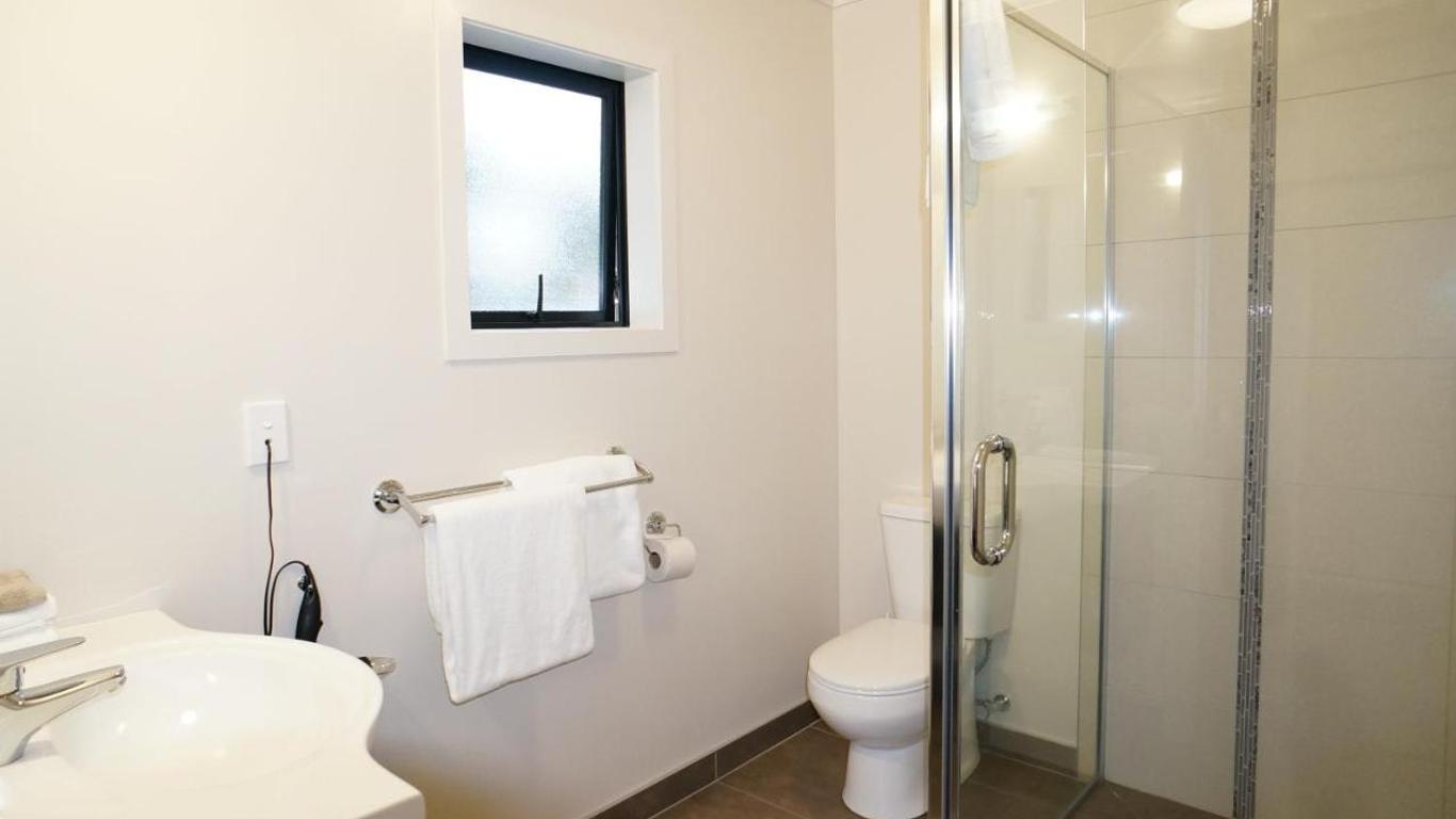 Brooklyn Motor Lodge