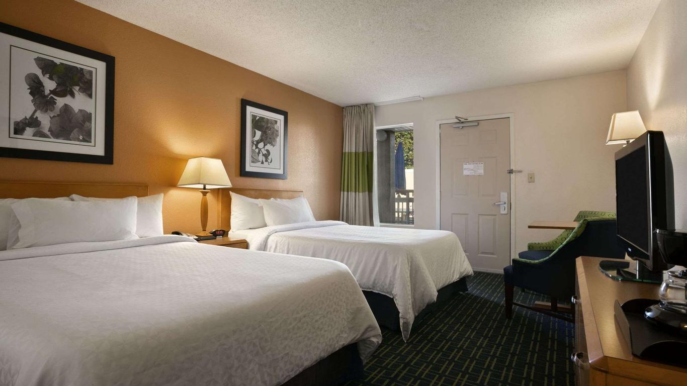 Days Inn by Wyndham Chattanooga/Hamilton Place