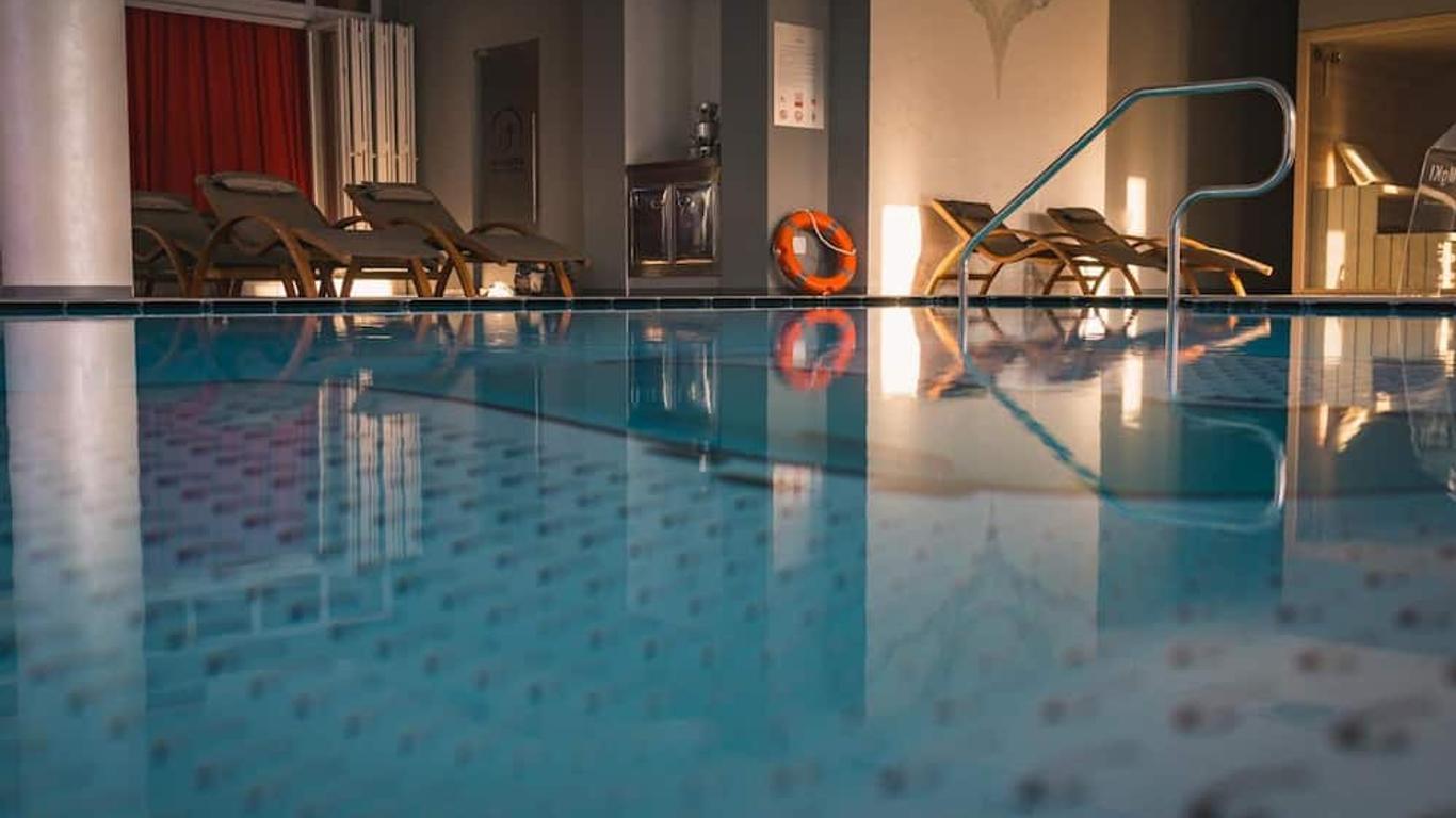 Formula International & Puravita Spa