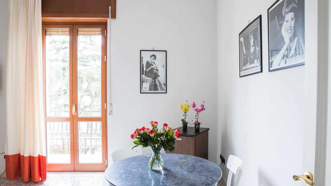Vittoria Guest House - Battipaglia