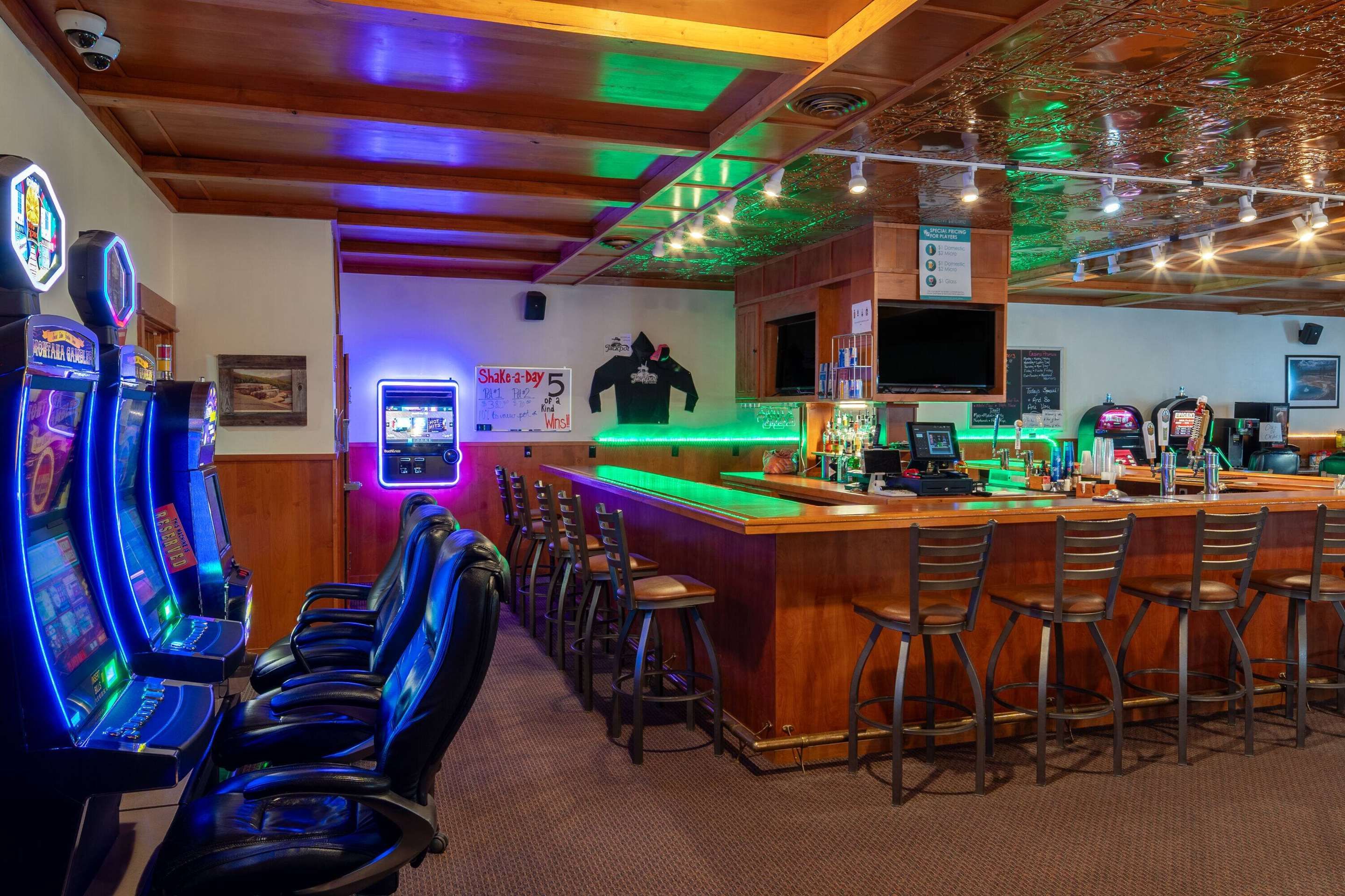 Bar
