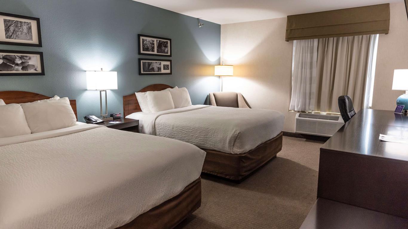 Sleep Inn & Suites