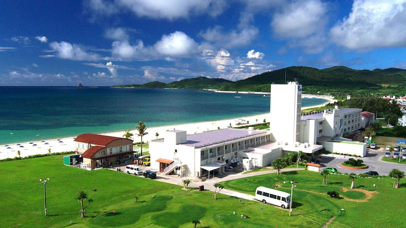 Kumejima Eef Beach Hotel