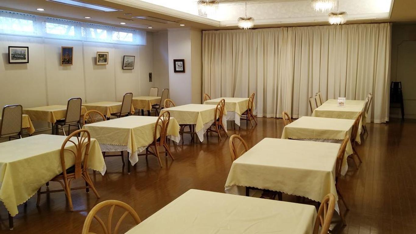 Hamakita Plaza Hotel