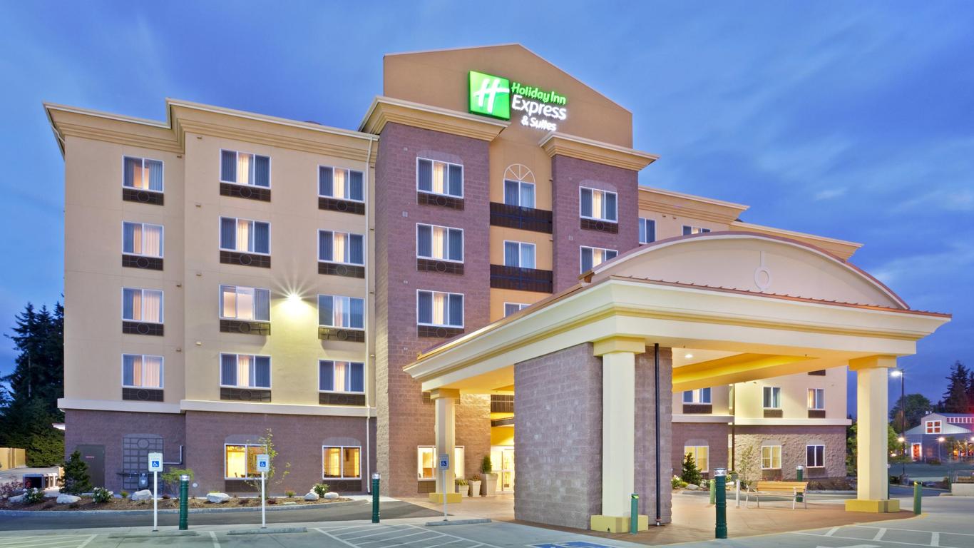 Holiday Inn Express & Suites Seattle North - Lynnwood, An IHG Hotel