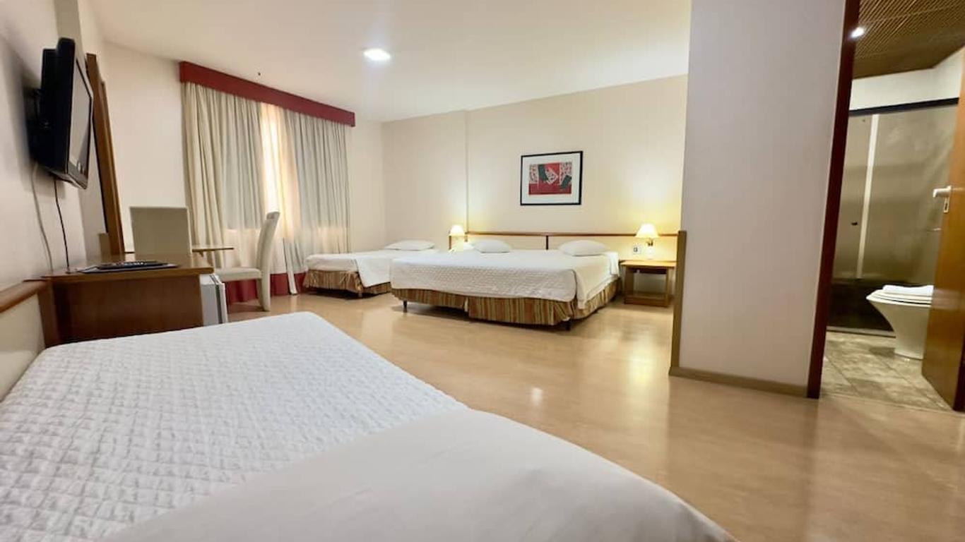 César Park Hotel