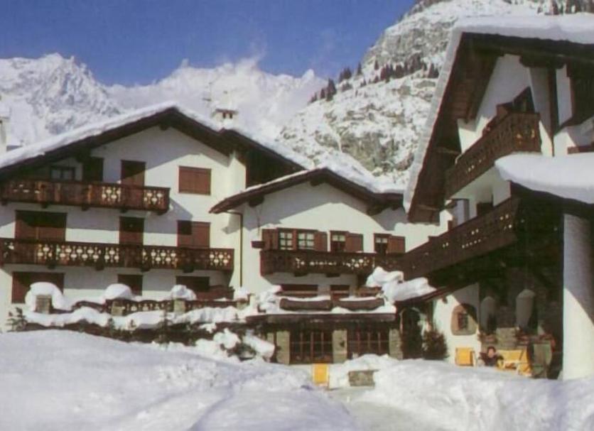Edificio Foto