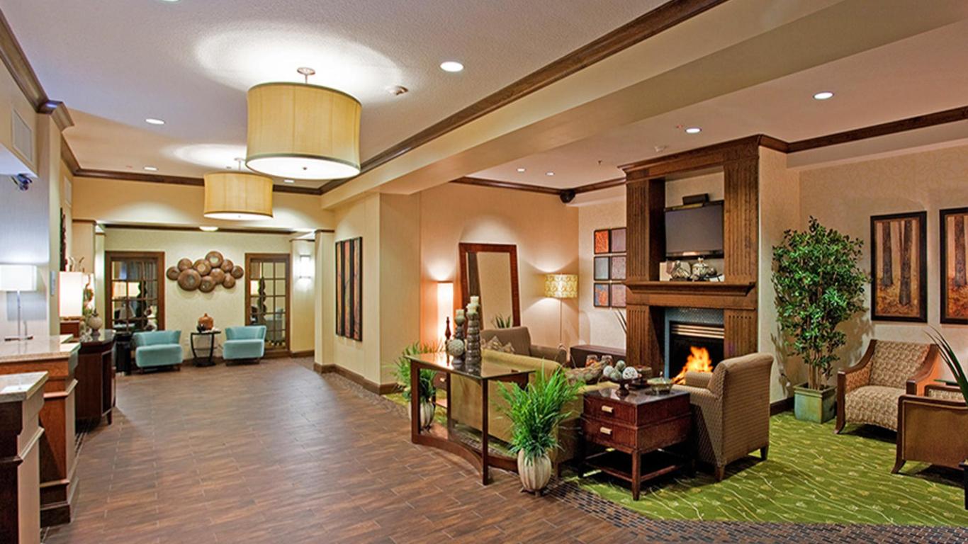 Holiday Inn Express & Suites Logan