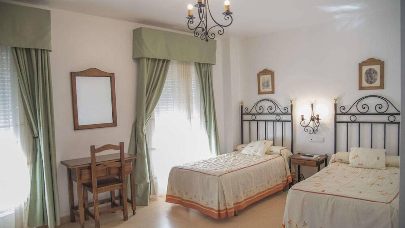 Hostal DP El Pilar