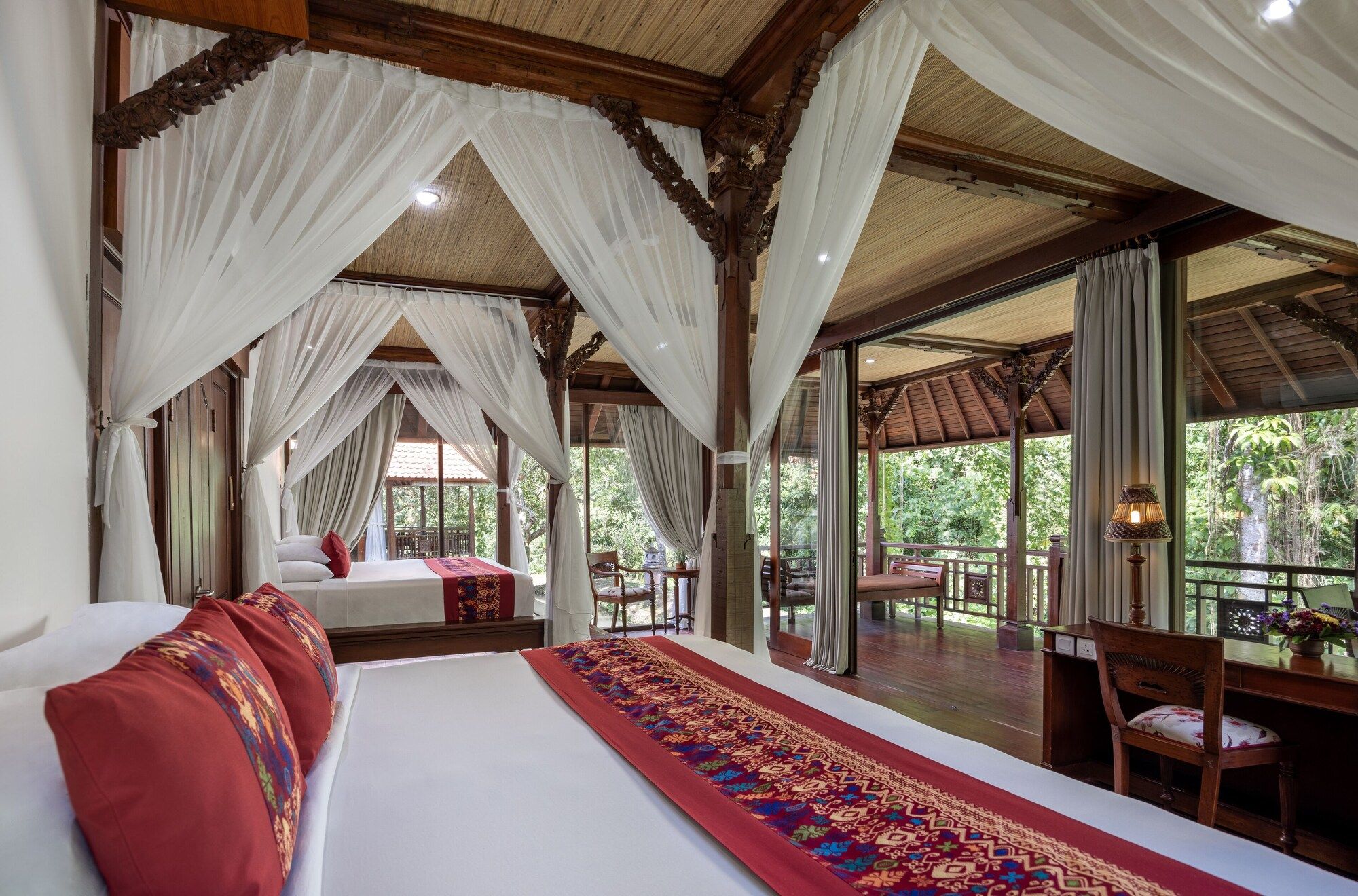 Altro
