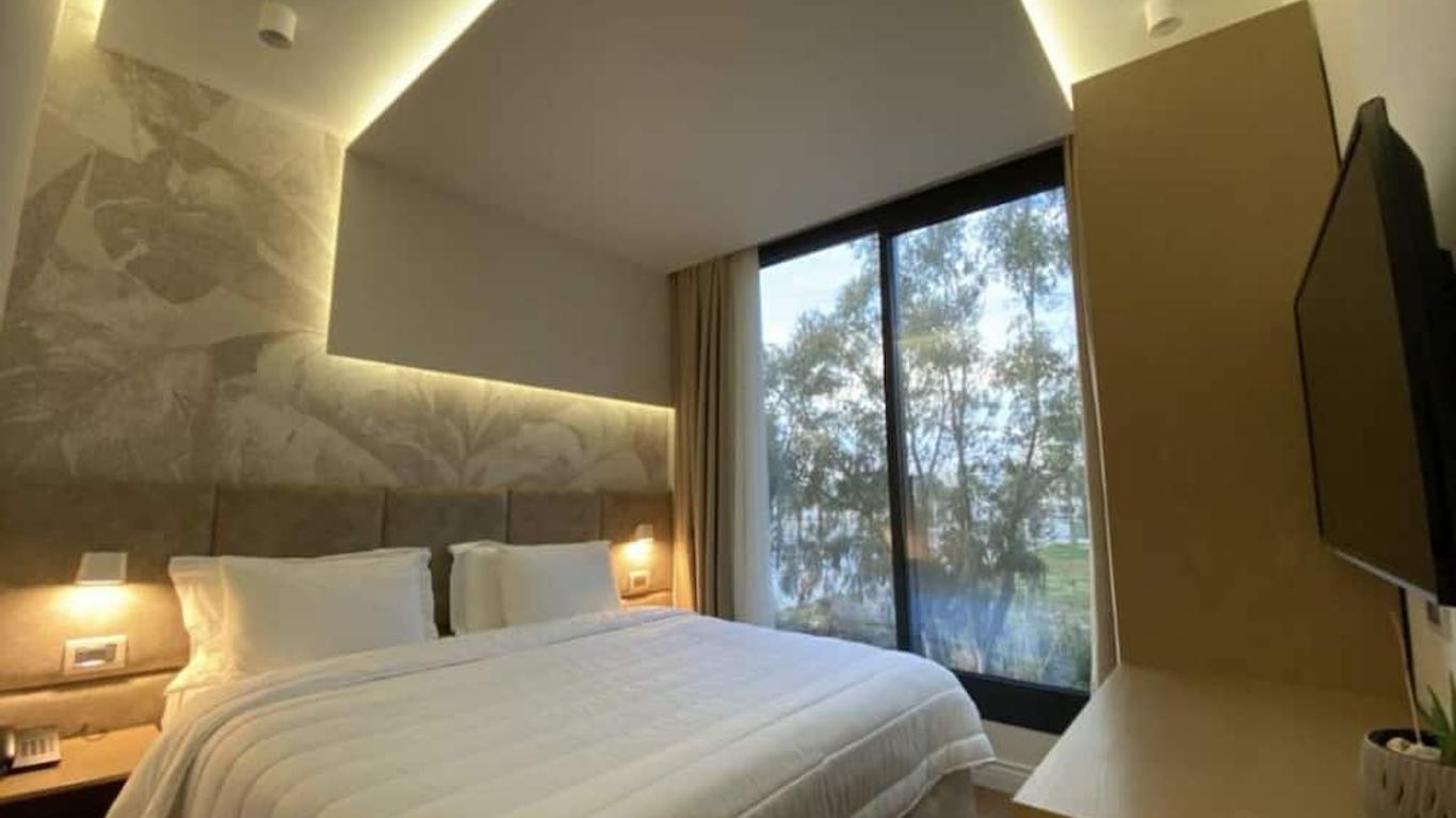 Marina Premium Hotel & Apartment