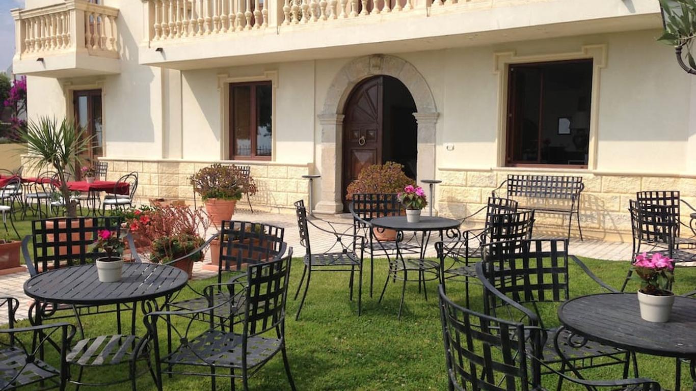 Hotel Villa Cerelis