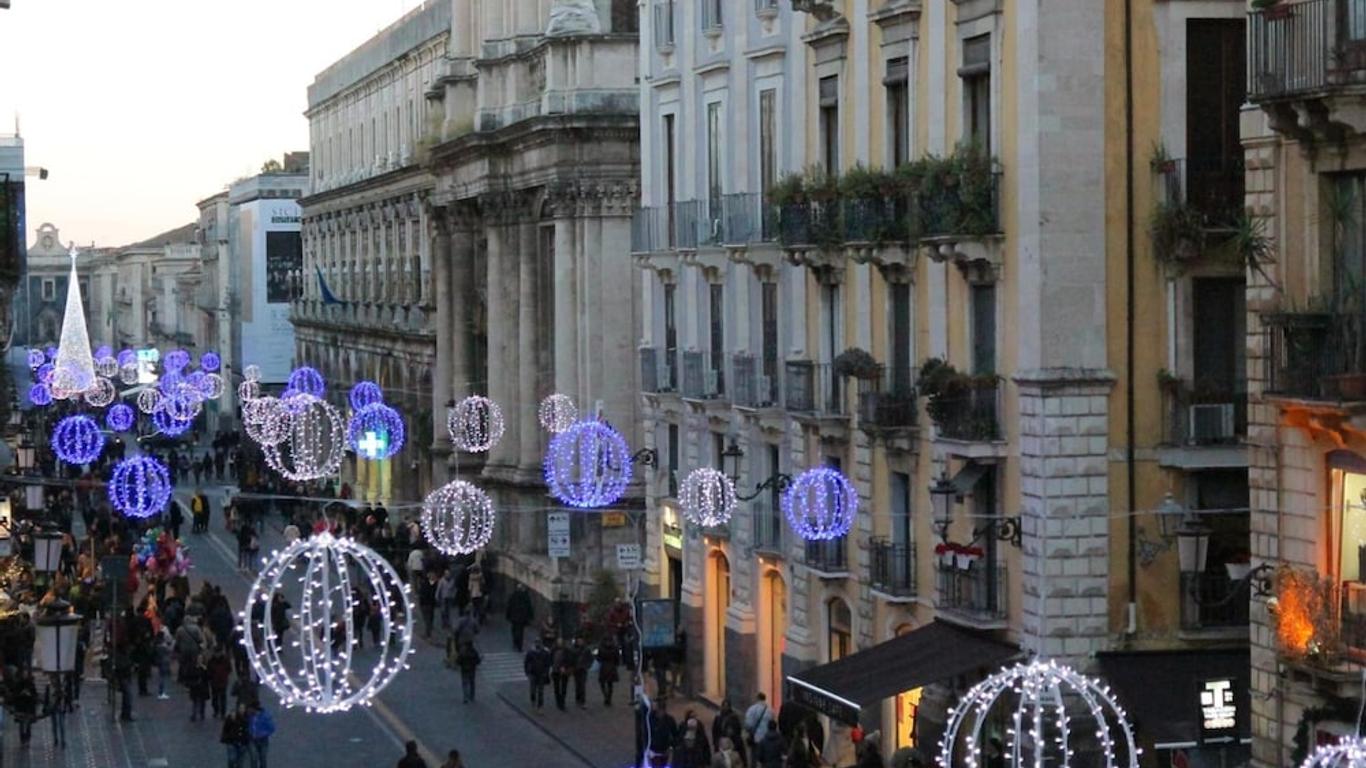 Cortile Stesicoro