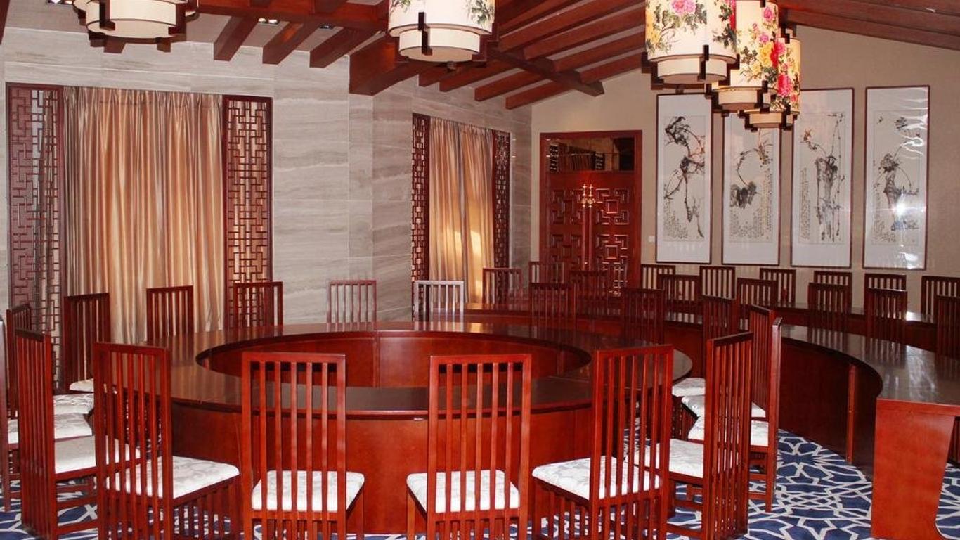 Sanqingshan Jinshawan Holiday Hotel - Shangrao
