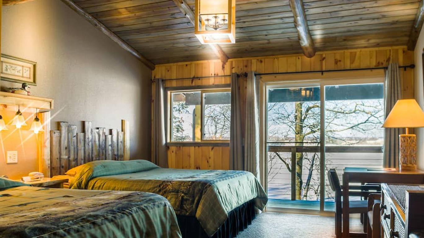 Curriers Lakeview Lodge