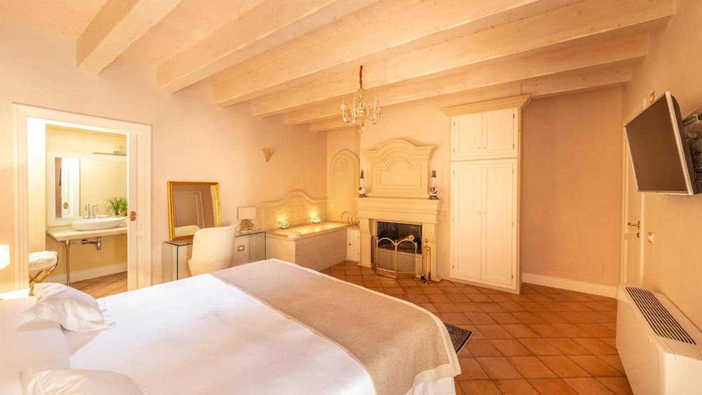 Boutique - Lodge & Suites