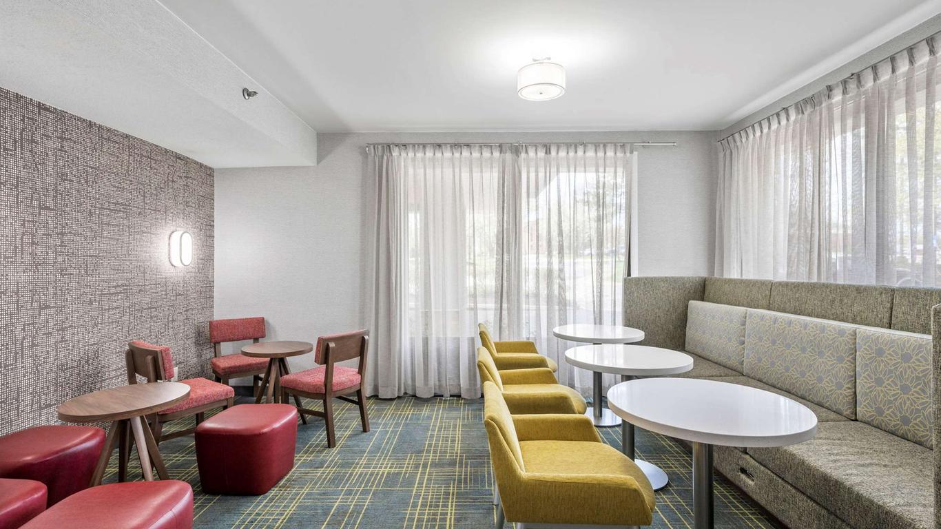 Hampton Inn Cleveland/Westlake