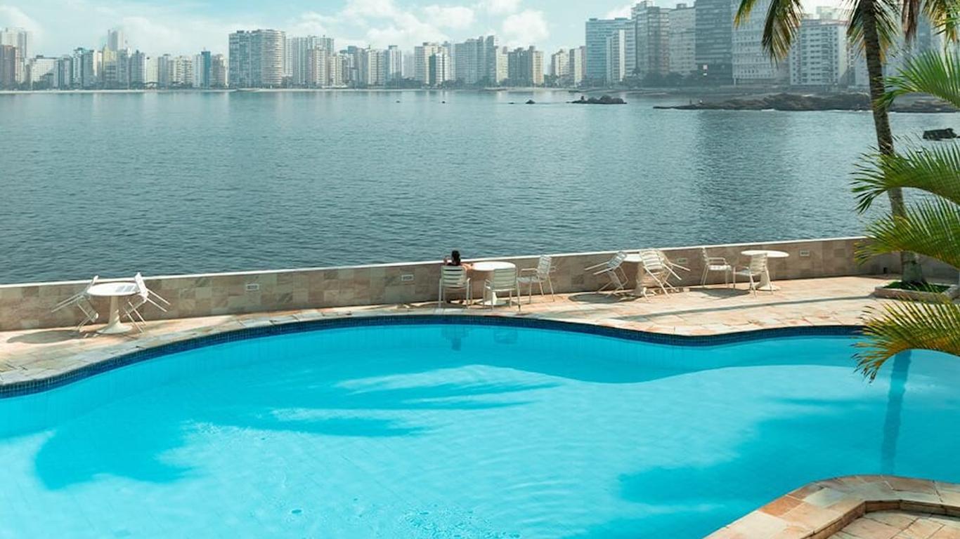Ilha Porchat Hotel