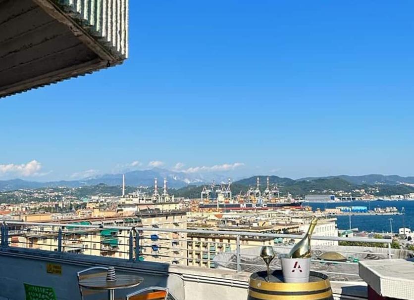 Vista esterna Foto