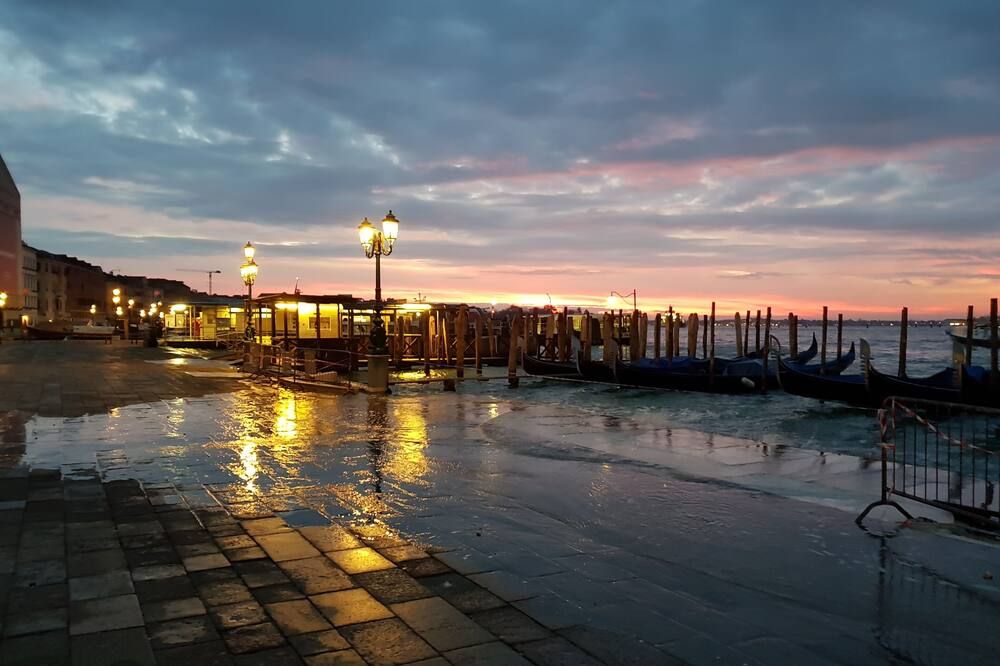Vista esterna Foto