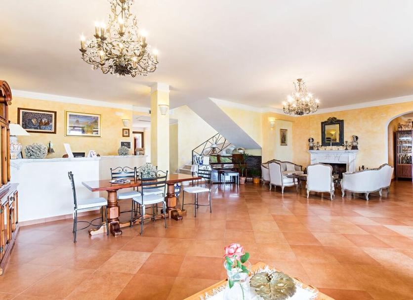 Sala pranzo Foto