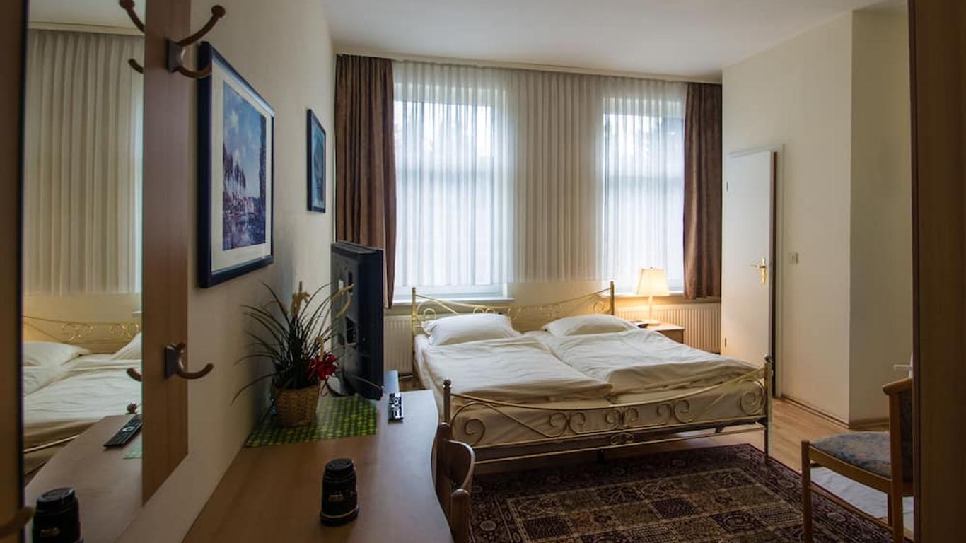 Hotel Apex