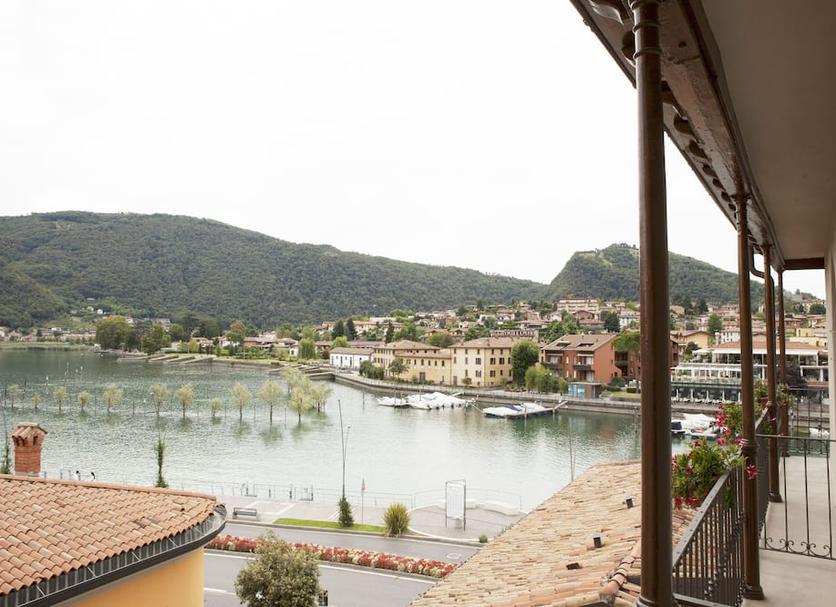Vista esterna Foto