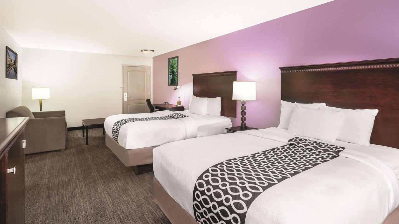 La Quinta Inn & Suites by Wyndham Rome