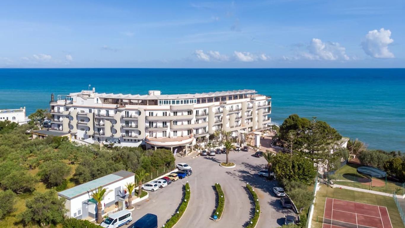 Carlton Hotel Riviera