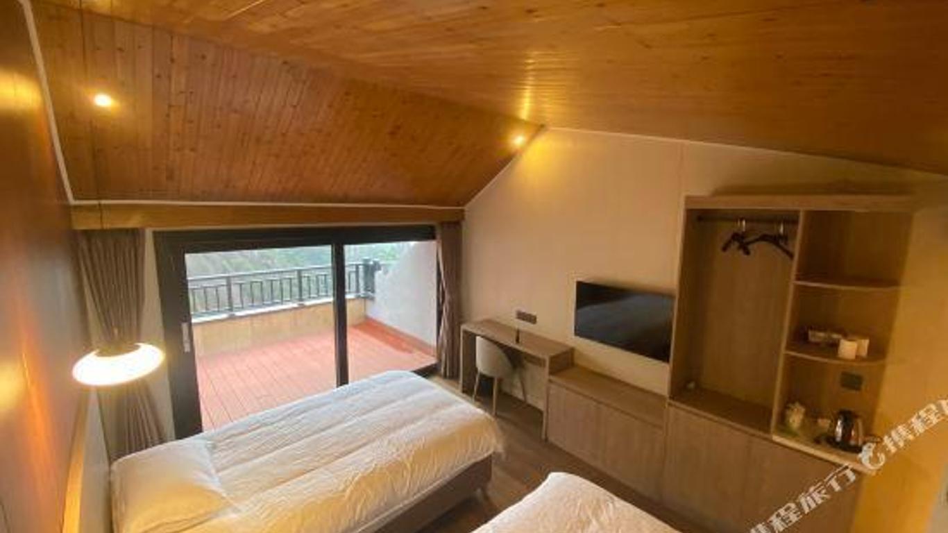 Rishang Resort Hotel