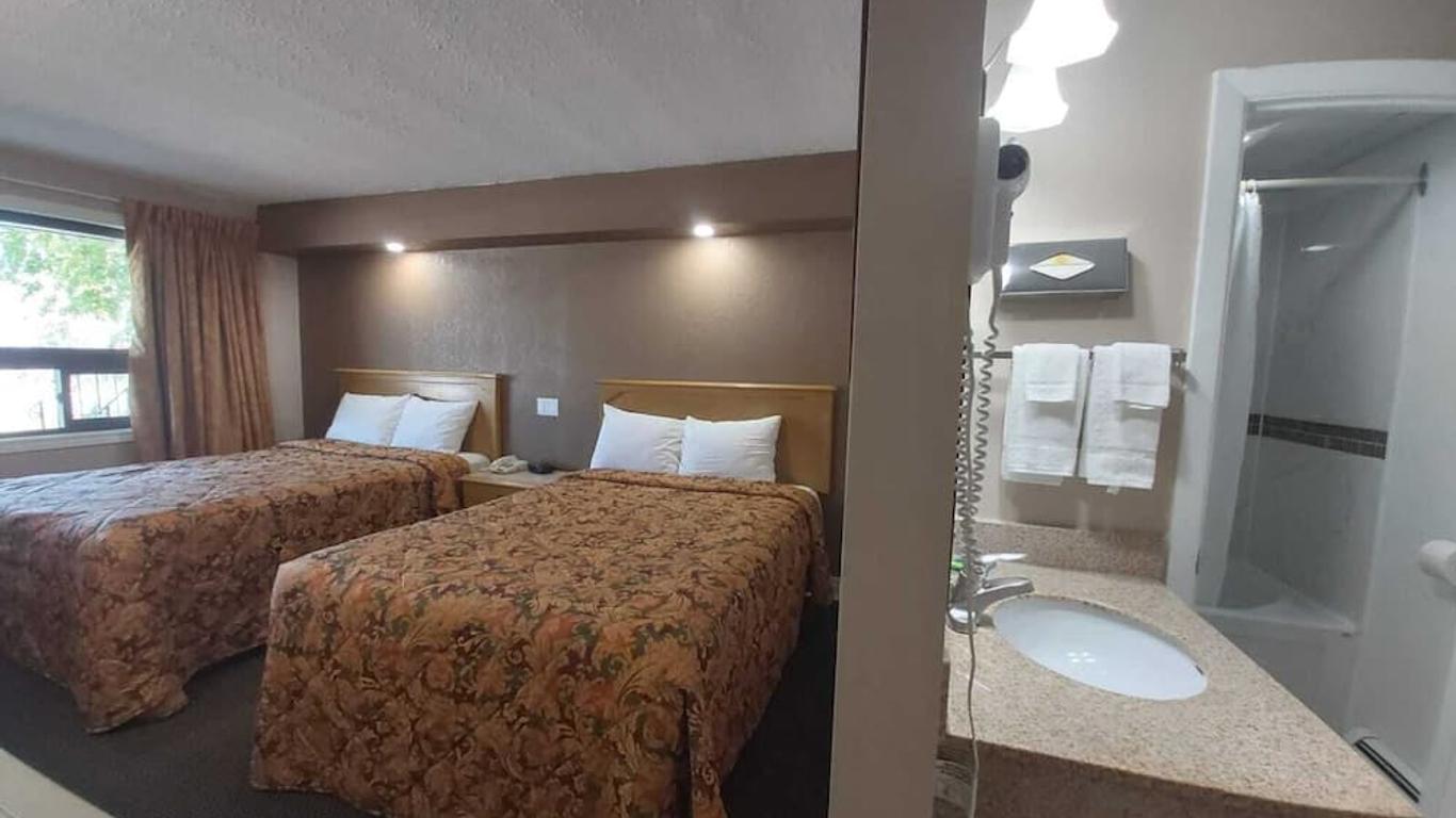 Arnprior Motor Inn