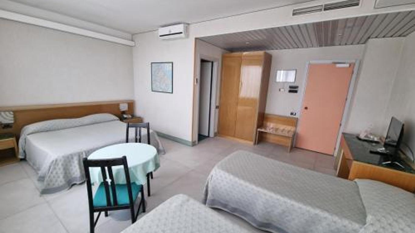 Hotel Thema