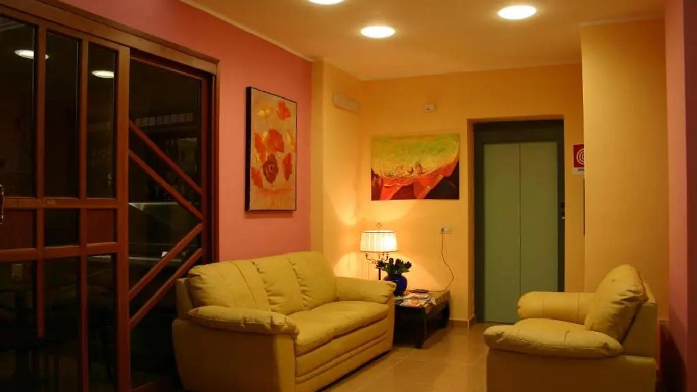 Hotel Piro